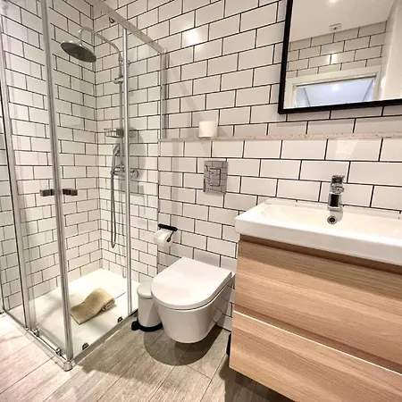 Campus 121 - 招待所 法鲁区